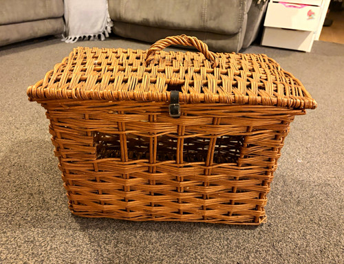 Vintage brown wicker - wicker, pet